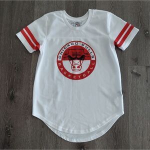 NBA Chicago Bulls Basketball Mesh Shirt Top White Size Large